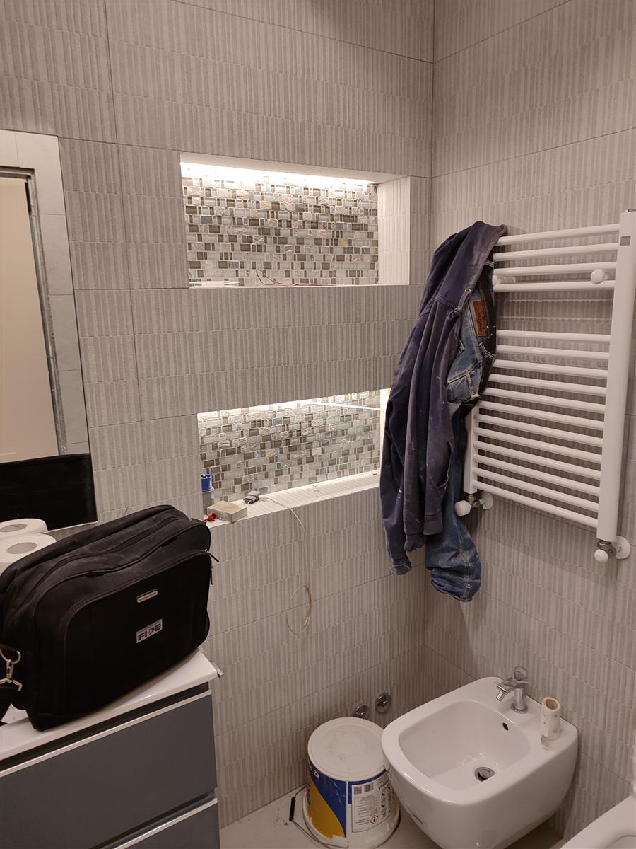 Nicchia bagno con illuminazione LED